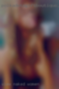 view naked women in Illinois